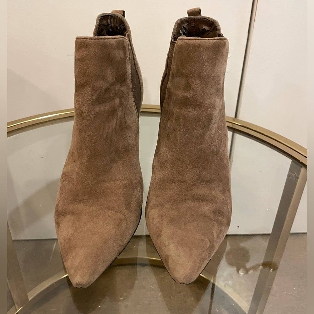 Ralph Lauren Suede Pointed‑Toe Stiletto Ankle Boots – Size 8B